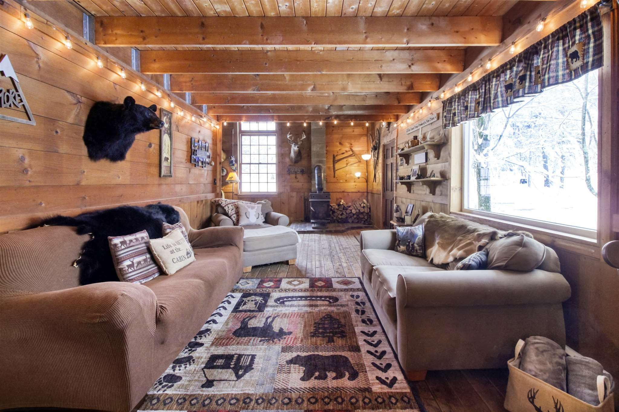 Property Photo: 529 Mt Cleveland Road NH 03574