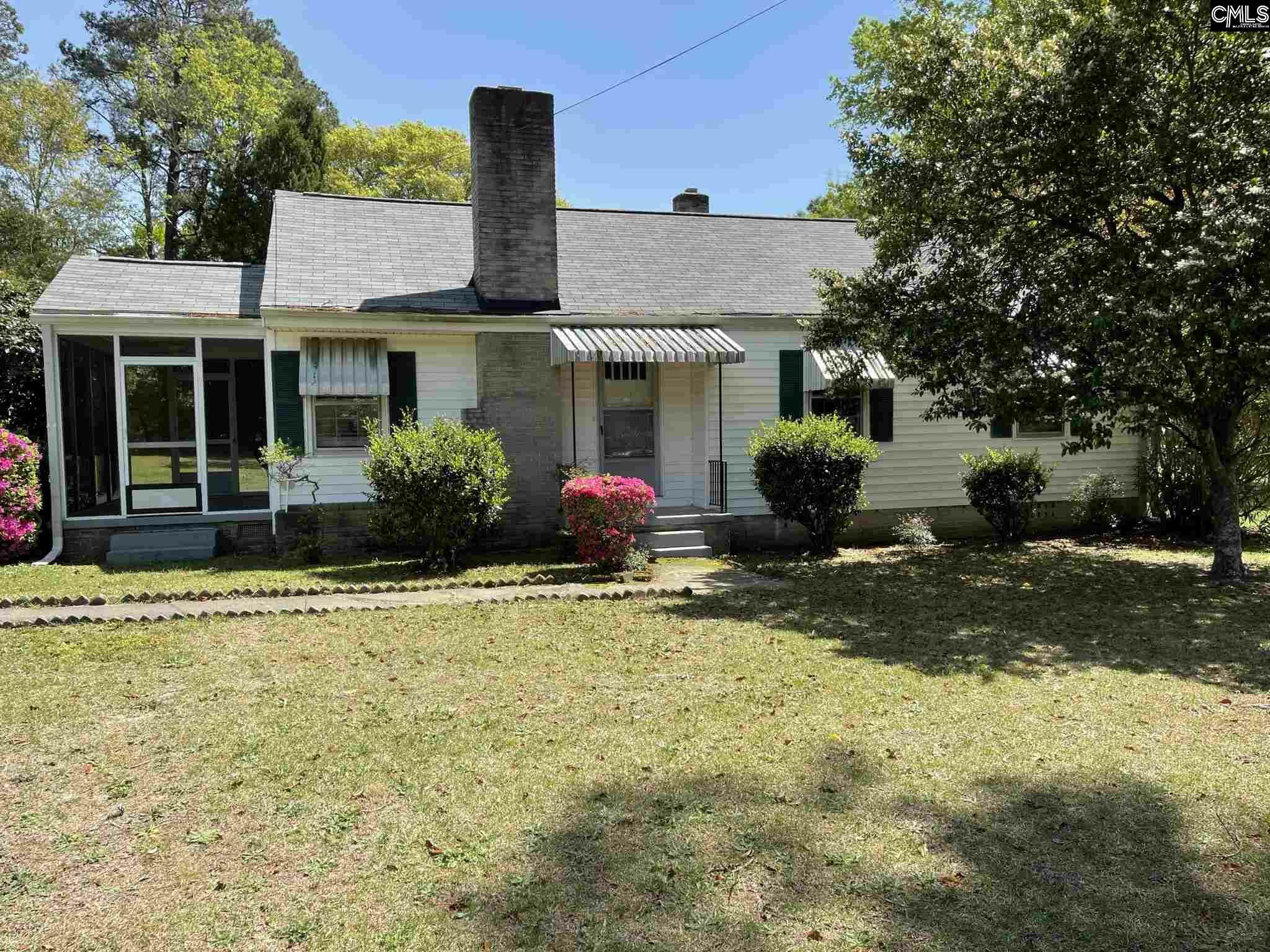 Property Photo:  214 Chippewa  SC 29210 