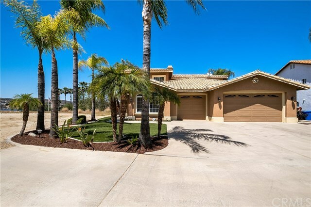 Property Photo:  22171 Village Way Drive  CA 92587 