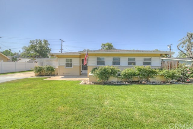 Property Photo:  2816 Iron Hills Way  CA 92506 