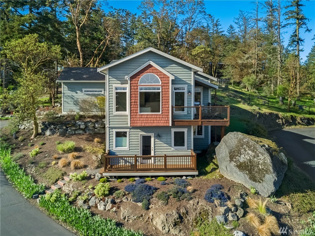 Property Photo:  475 Perry Place 1  WA 98250 