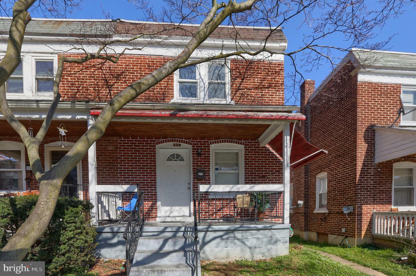 Property Photo:  239 S Marshall Street  PA 17602 