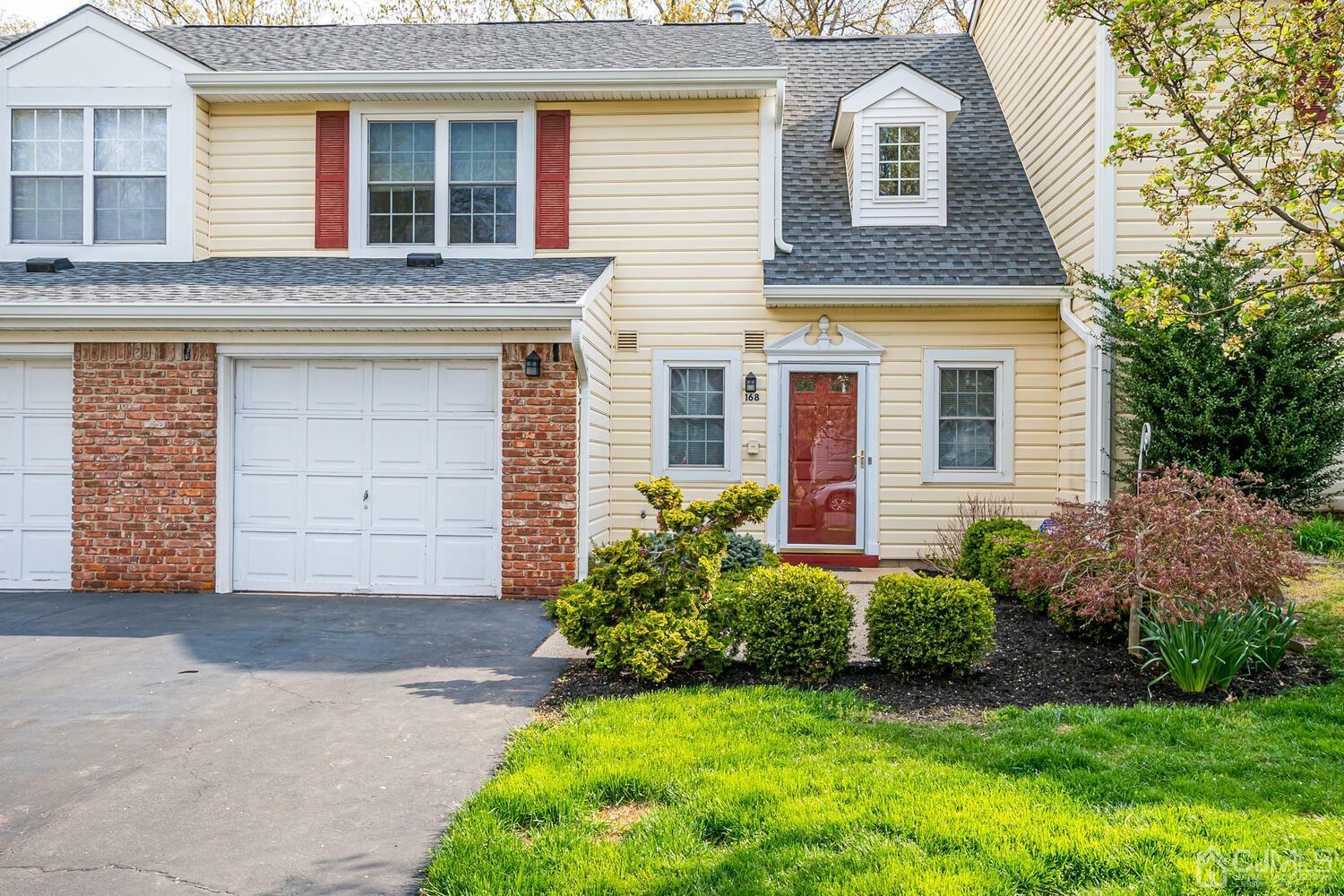 Property Photo:  168 Beckett Place  NJ 08873 