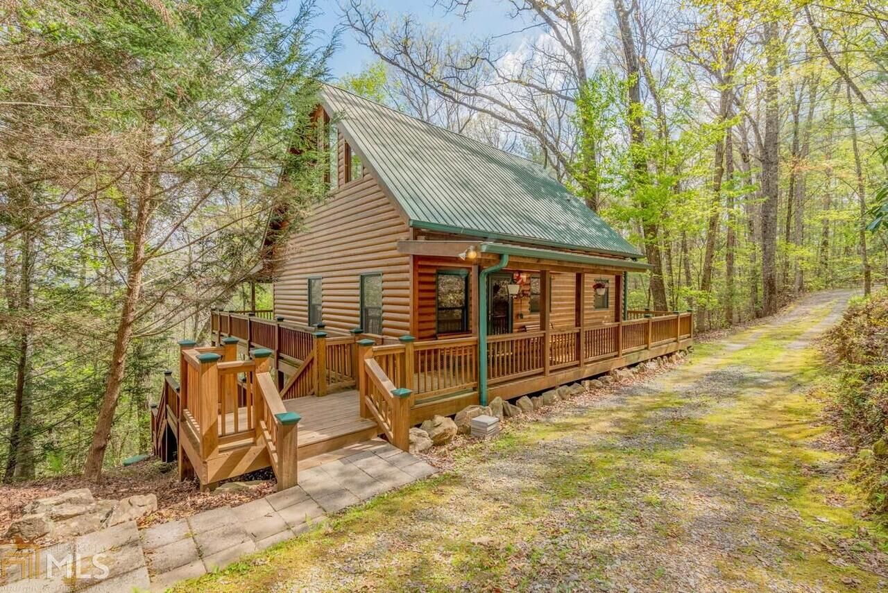 Property Photo: 879 Mill Stone Mountain Lane GA 30513