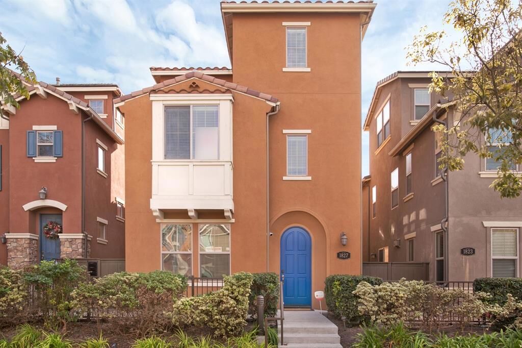 Property Photo: 1827 Scarlet Pl CA 91913