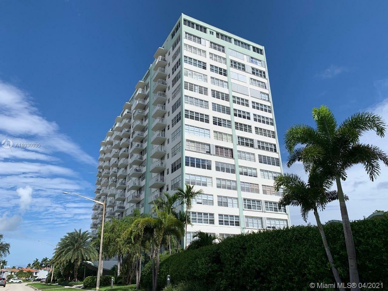 Property Photo:  2150 Sans Souci Blvd B901  FL 33181 