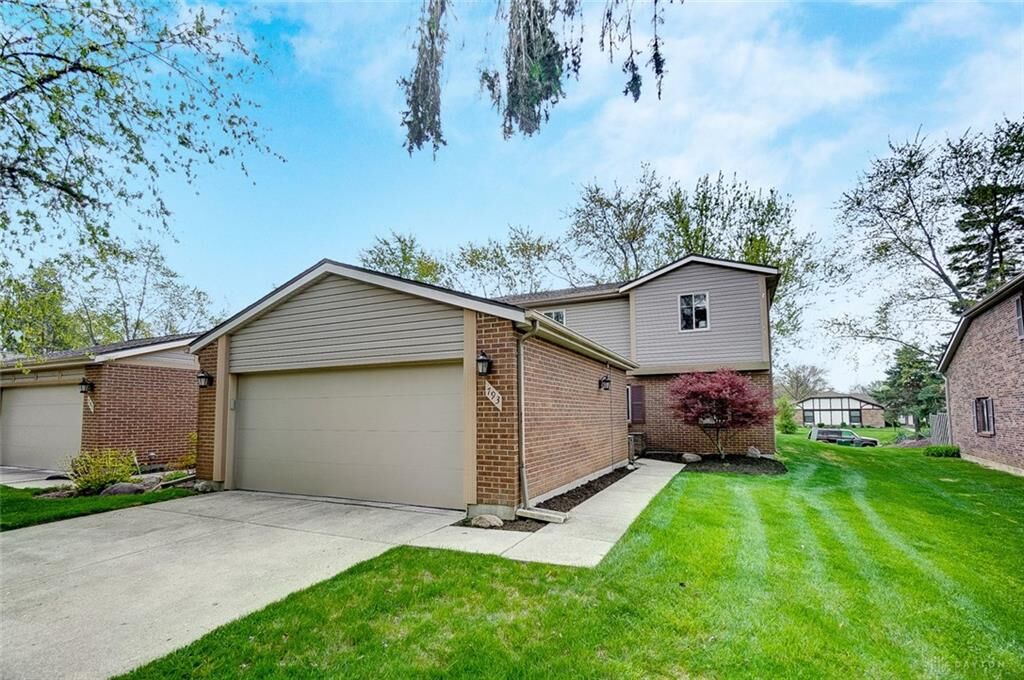 Property Photo:  793 Hidden Circle  OH 45458