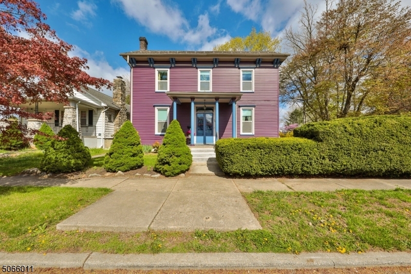 Property Photo:  641 Belvidere Rd  NJ 08865 