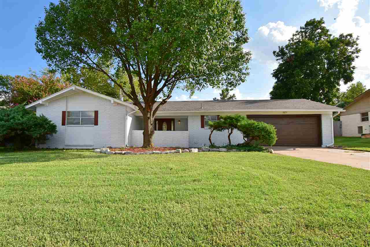 Property Photo:  5106 NW Meadowbrook Dr  OK 73505 