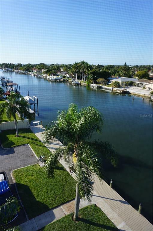 Property Photo:  4900 38th Way S D-502  FL 33711 