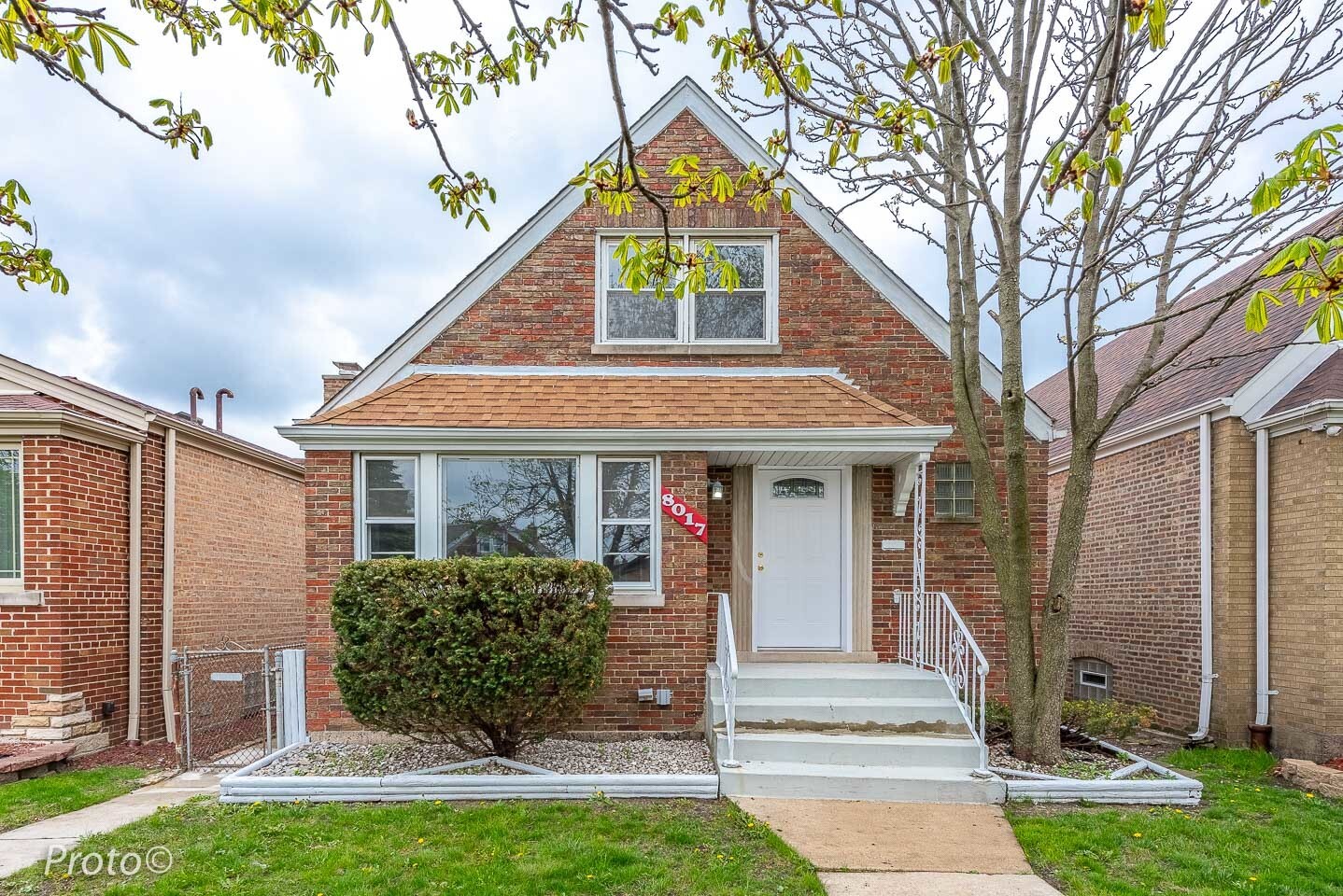 Property Photo: 8017 S Sacramento Avenue IL 60652