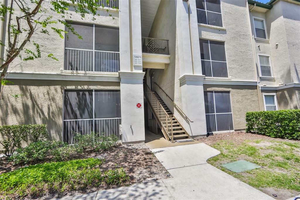 Property Photo:  5805 Legacy Crescent Place 201  FL 33578 