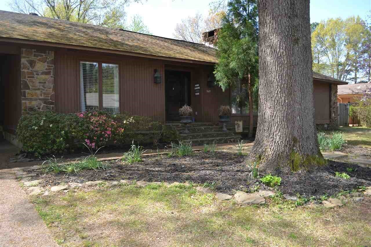 Property Photo: 1011 Neville AR 72401