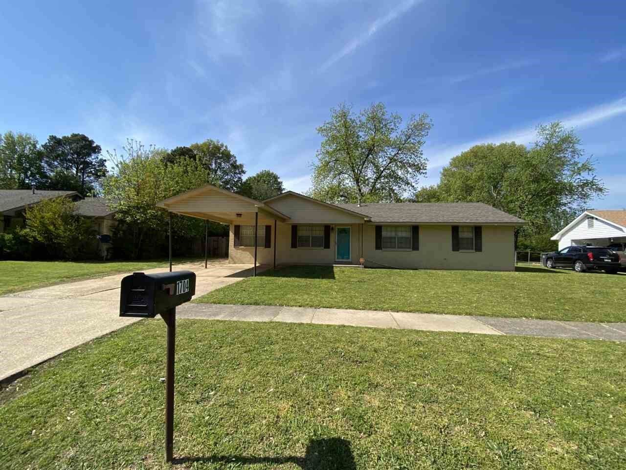 Property Photo:  1704 Georgia  AR 72401 