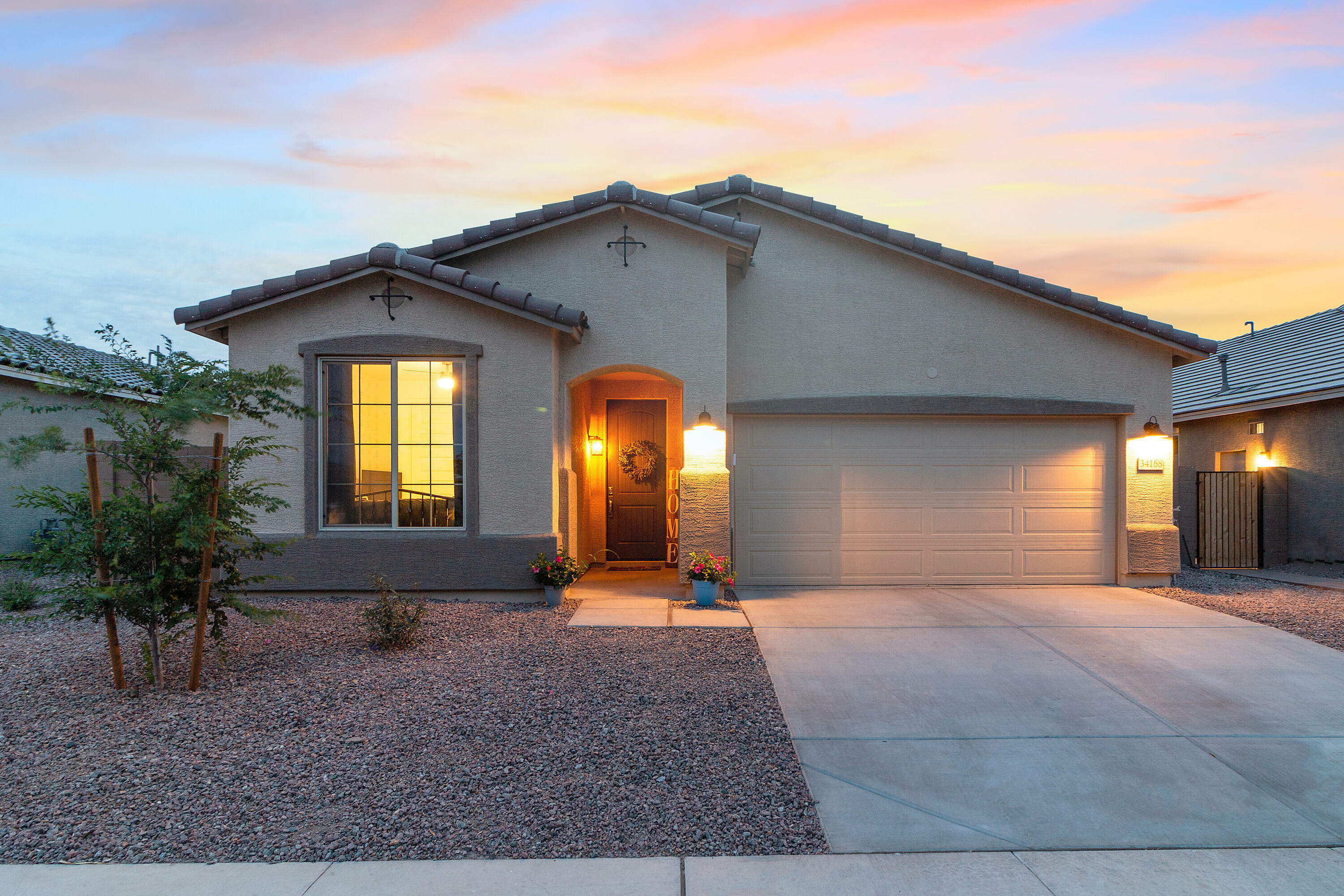 Property Photo:  34168 N Elizabeth Avenue  AZ 85144 