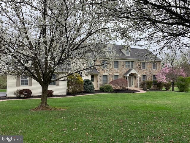 Property Photo:  13 Great Woods Lane  PA 19355 