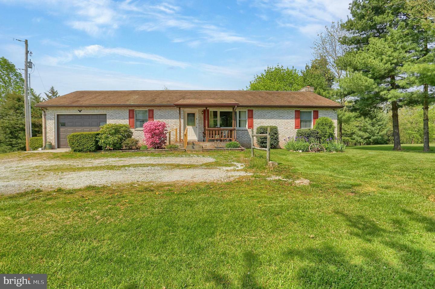 Property Photo: 1029 Orrtanna Road PA 17353