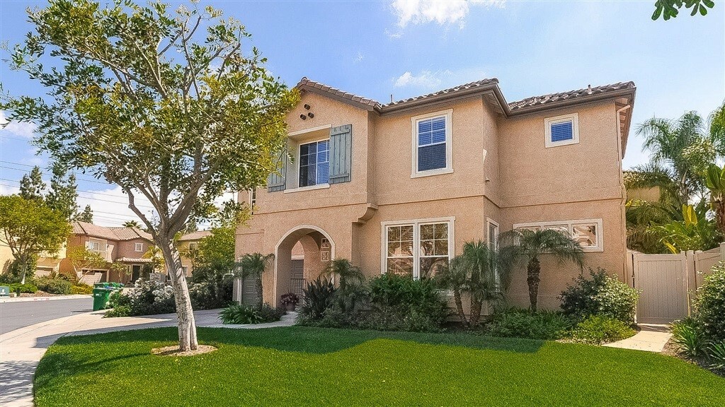 Property Photo:  7120 Tanager  CA 92011 