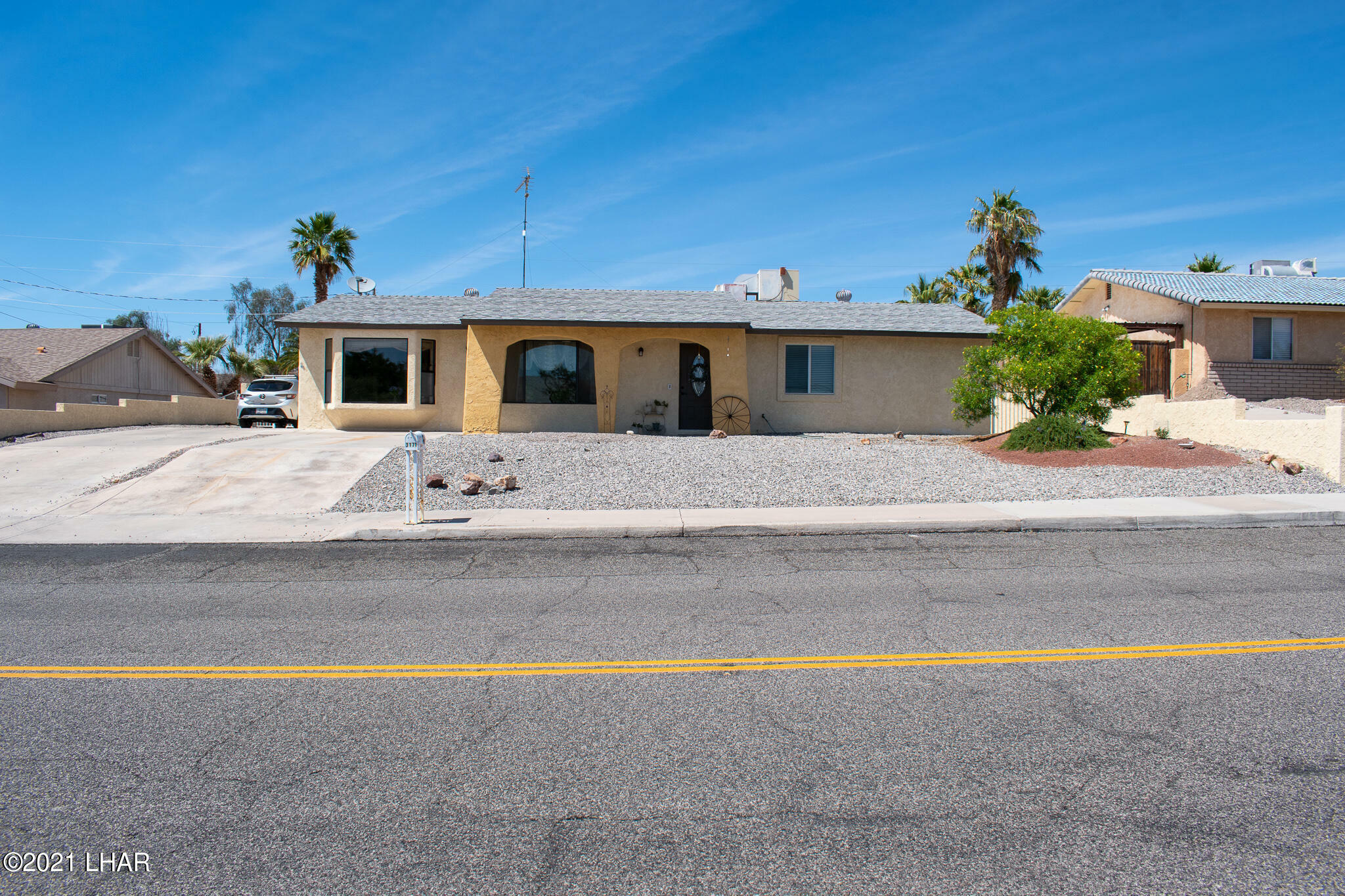 Property Photo:  3171 Caravelle Dr  AZ 86406 