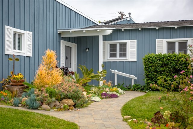 Property Photo:  325 13th St  CA 92014 