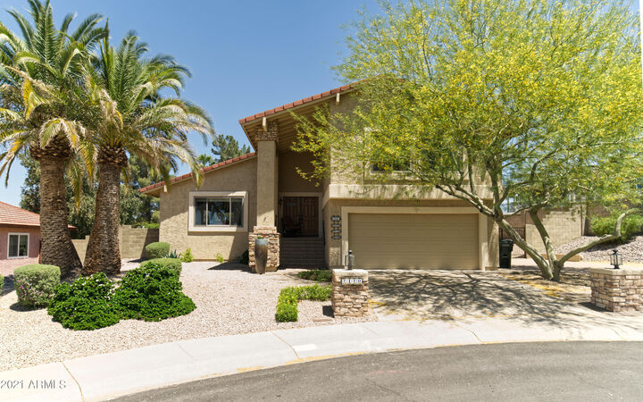Property Photo:  2120 E Crocus Drive  AZ 85022 
