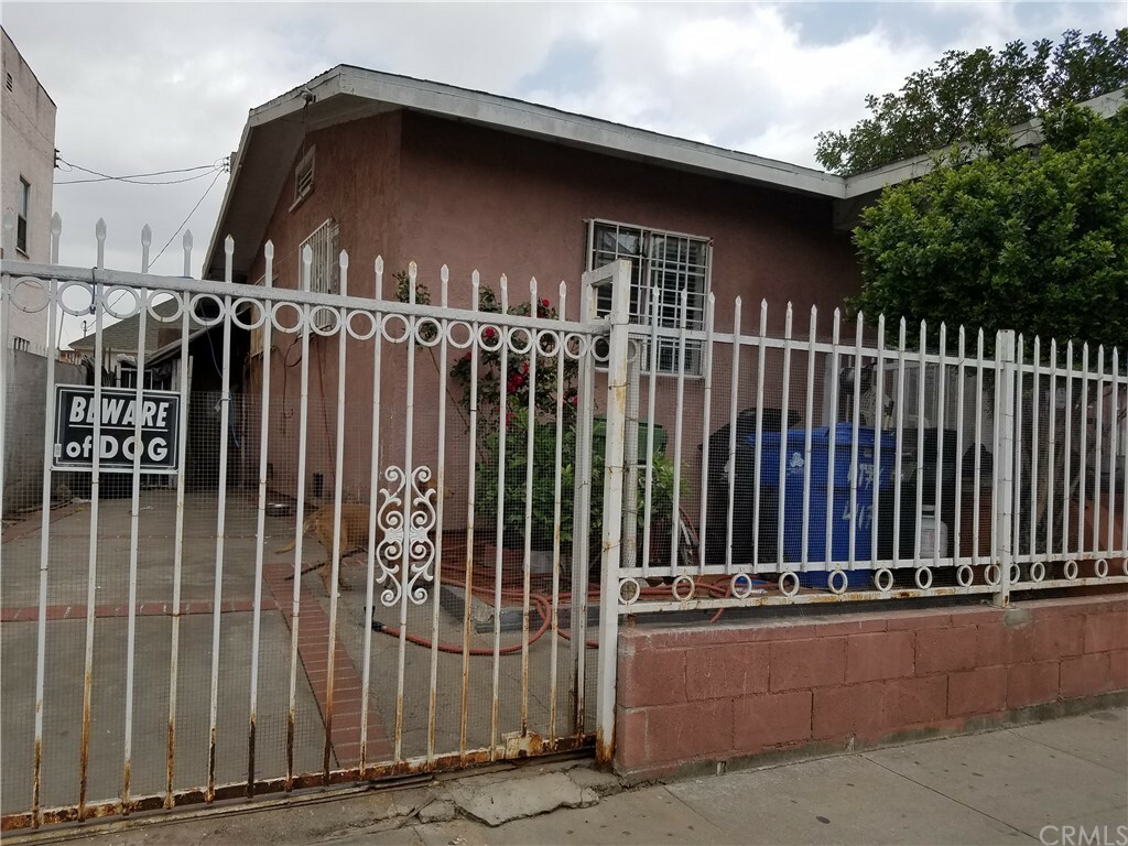 Property Photo:  4176 Compton Avenue  CA 90011 