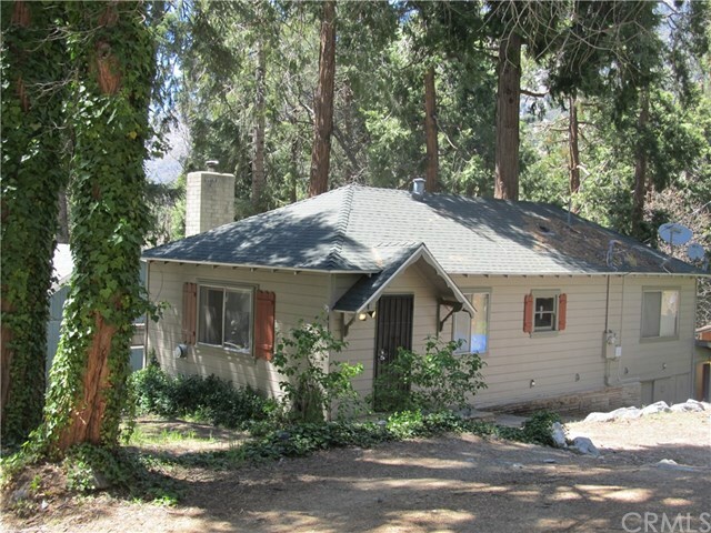 Property Photo:  41124 Oak Drive  CA 92339 