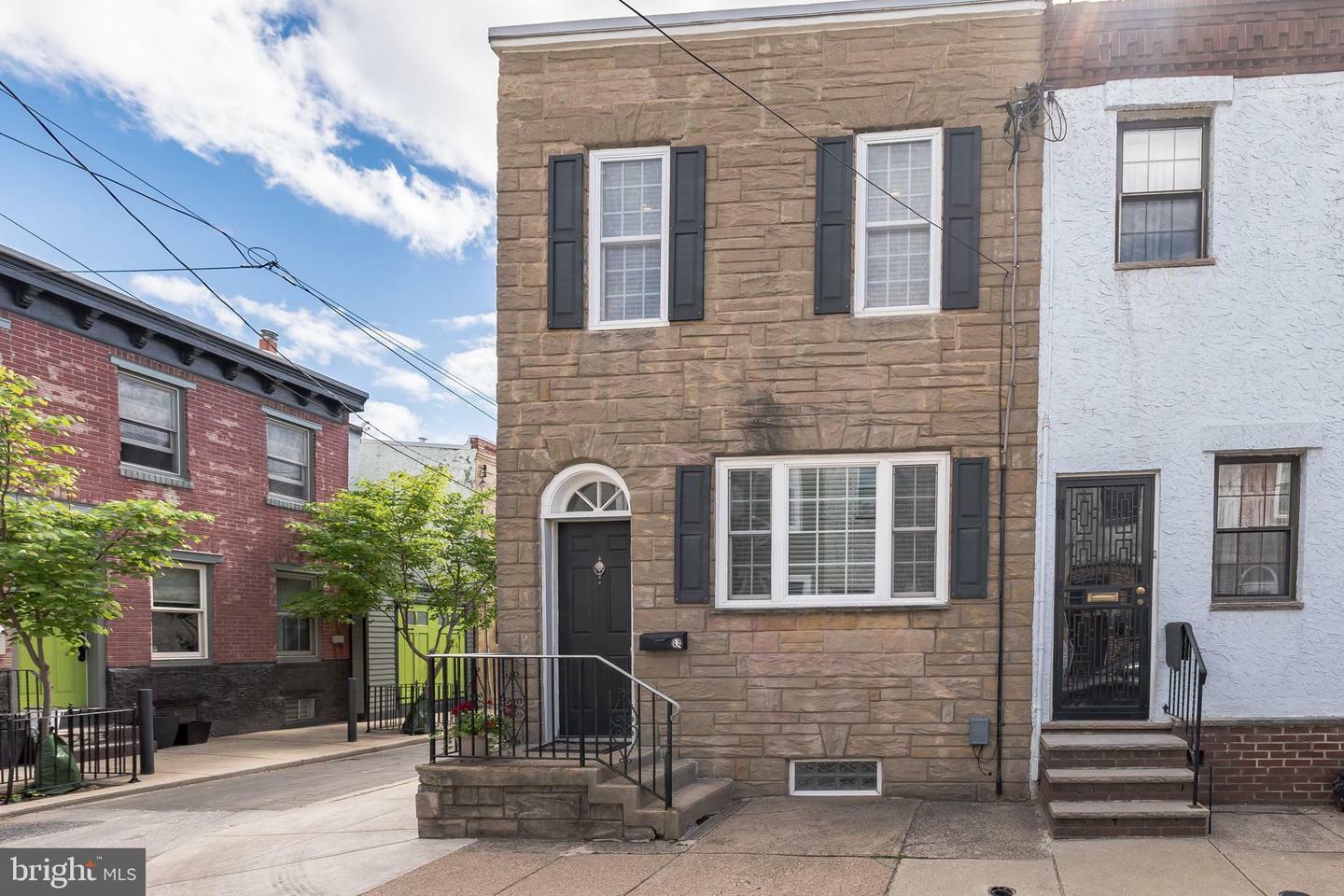 Property Photo:  1221 S Juniper Street  PA 19147 