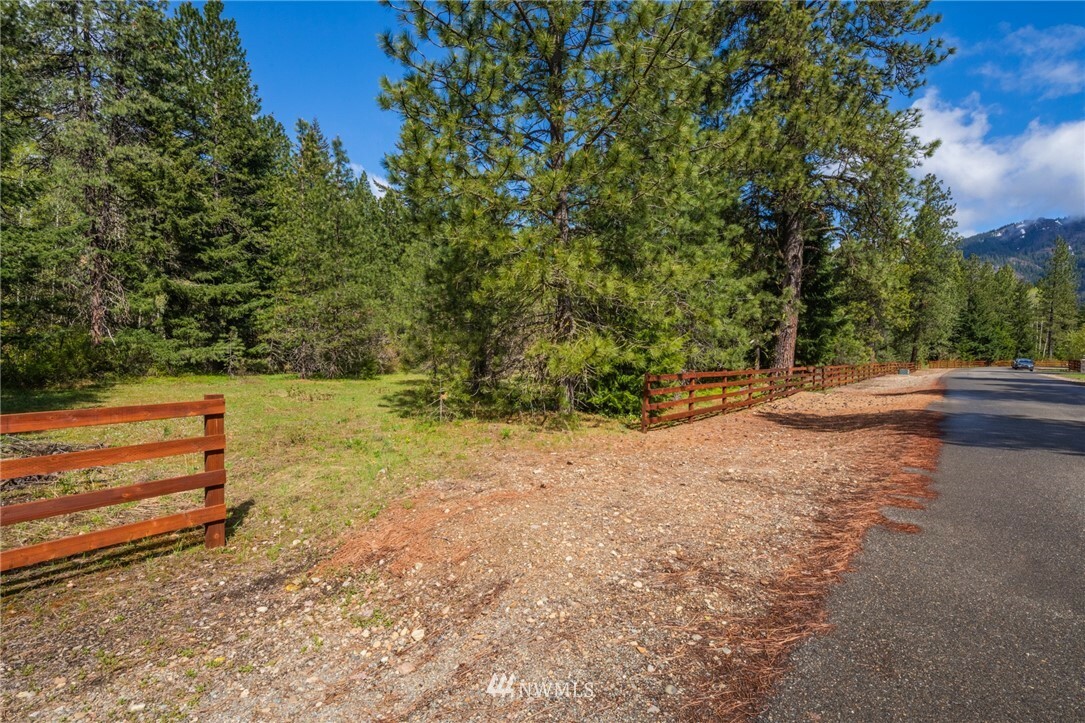 Property Photo:  0 Lot 11 Old Cedars Road  WA 98922 