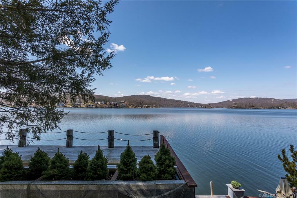 Property Photo:  102 Forty Acre Mountain Road  CT 06811 