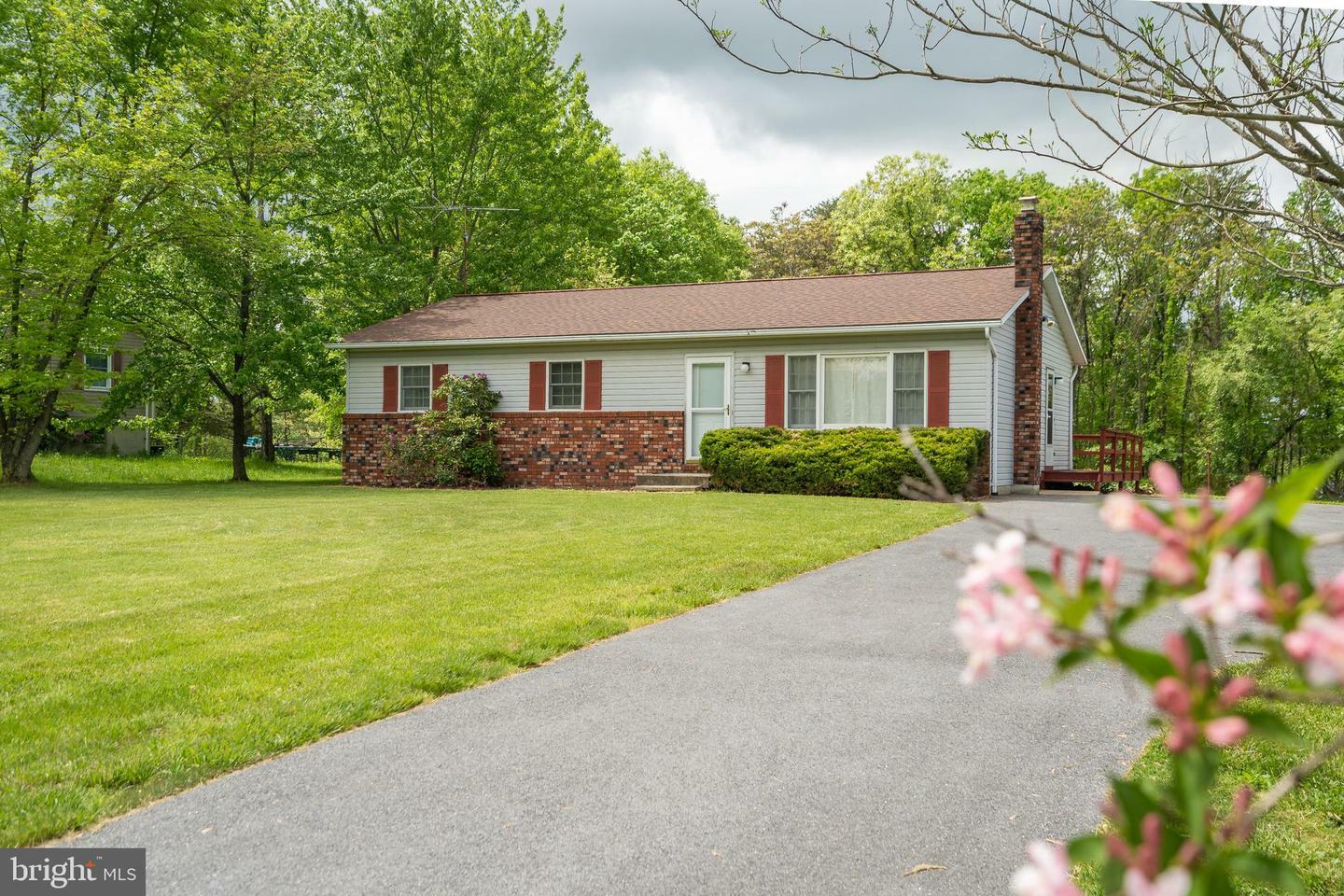 Property Photo:  1847 Fairview Drive  WV 25411 