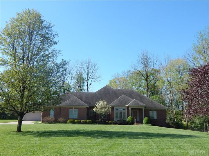 695 Memorial Drive  Sugarcreek Township OH 45385 photo