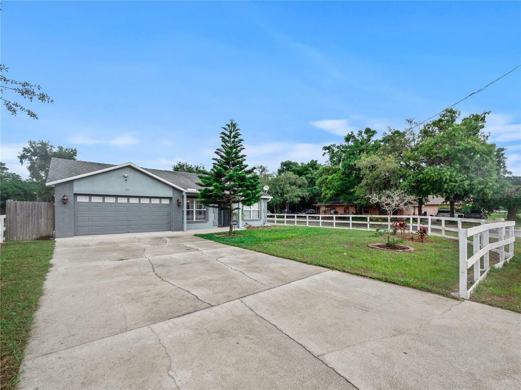 Property Photo:  101 W 17th Street  FL 32703 