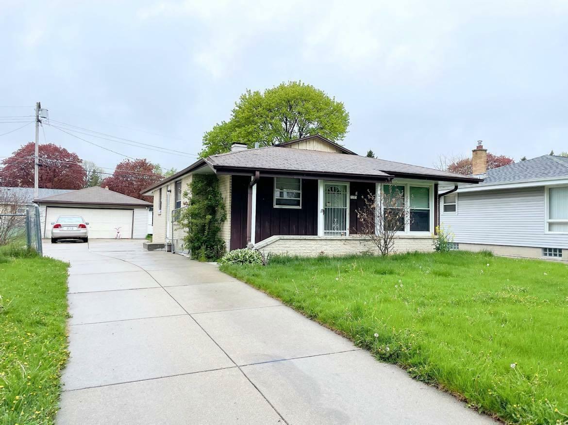 Property Photo:  7105 N 39th St  WI 53209 