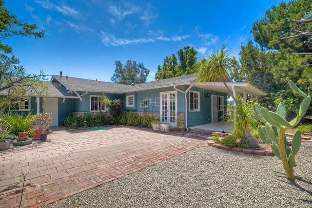 Property Photo:  1841 Foothill Drive  CA 92084 