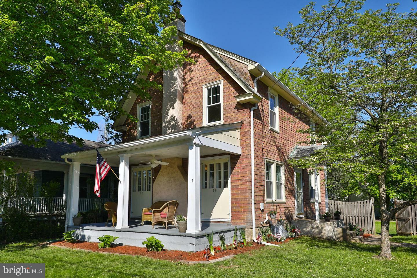 Property Photo: 164 N Tyson Avenue PA 19038