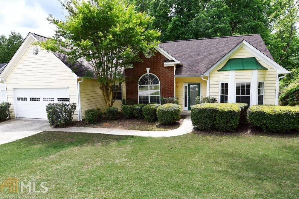 Property Photo:  1125 Smoke Hill Ln  GA 30548 