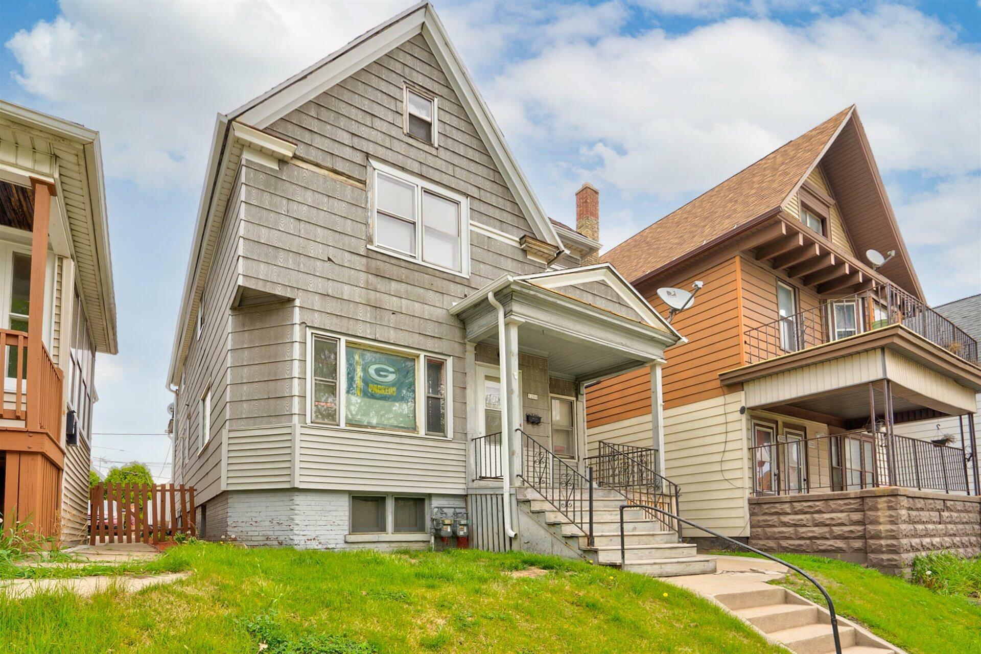 Property Photo:  3204 W Greenfield Ave  WI 53215 