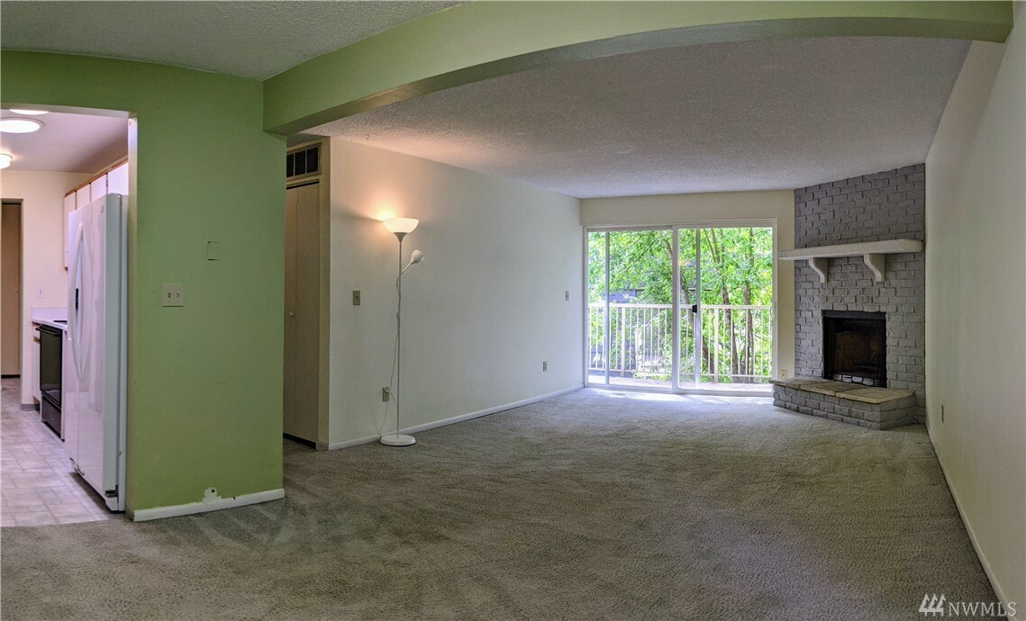 Property Photo:  9903 NE 124th St 602  WA 98034 