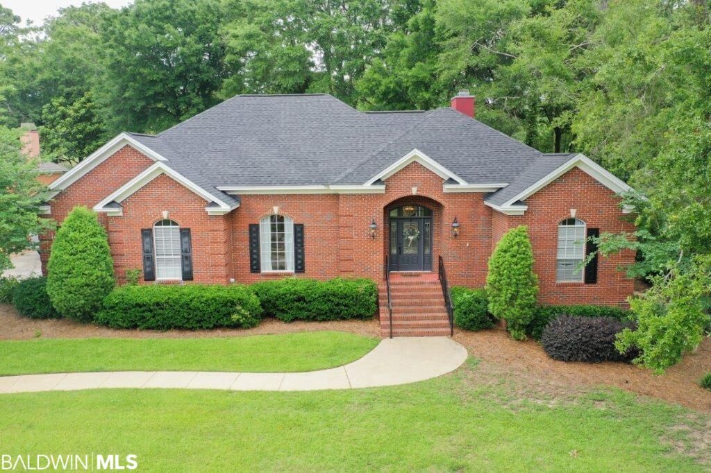 Property Photo:  30538 Middle Creek Circle  AL 36527 