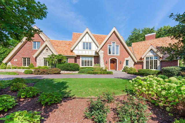 Property Photo: 200 Covington Court IL 60523