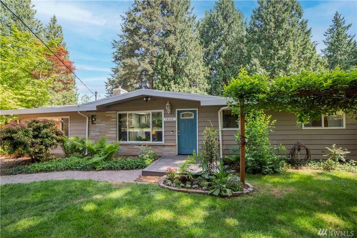 19205 2nd Ave SE  Bothell WA 98012 photo