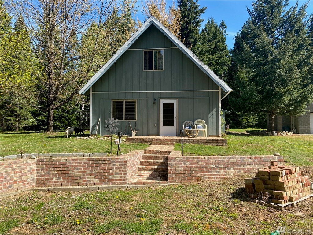 Property Photo: 370 Nelson Creek Rd WA 98922