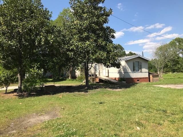 Property Photo:  Ravenel St.  SC 29153 