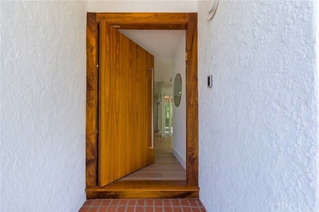 Property Photo:  5127 San Feliciano Drive  CA 91364 