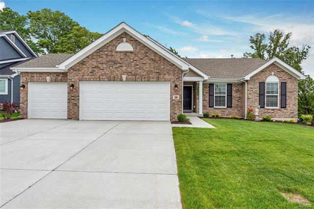 Property Photo: 308 Narrowleaf Lane 63366