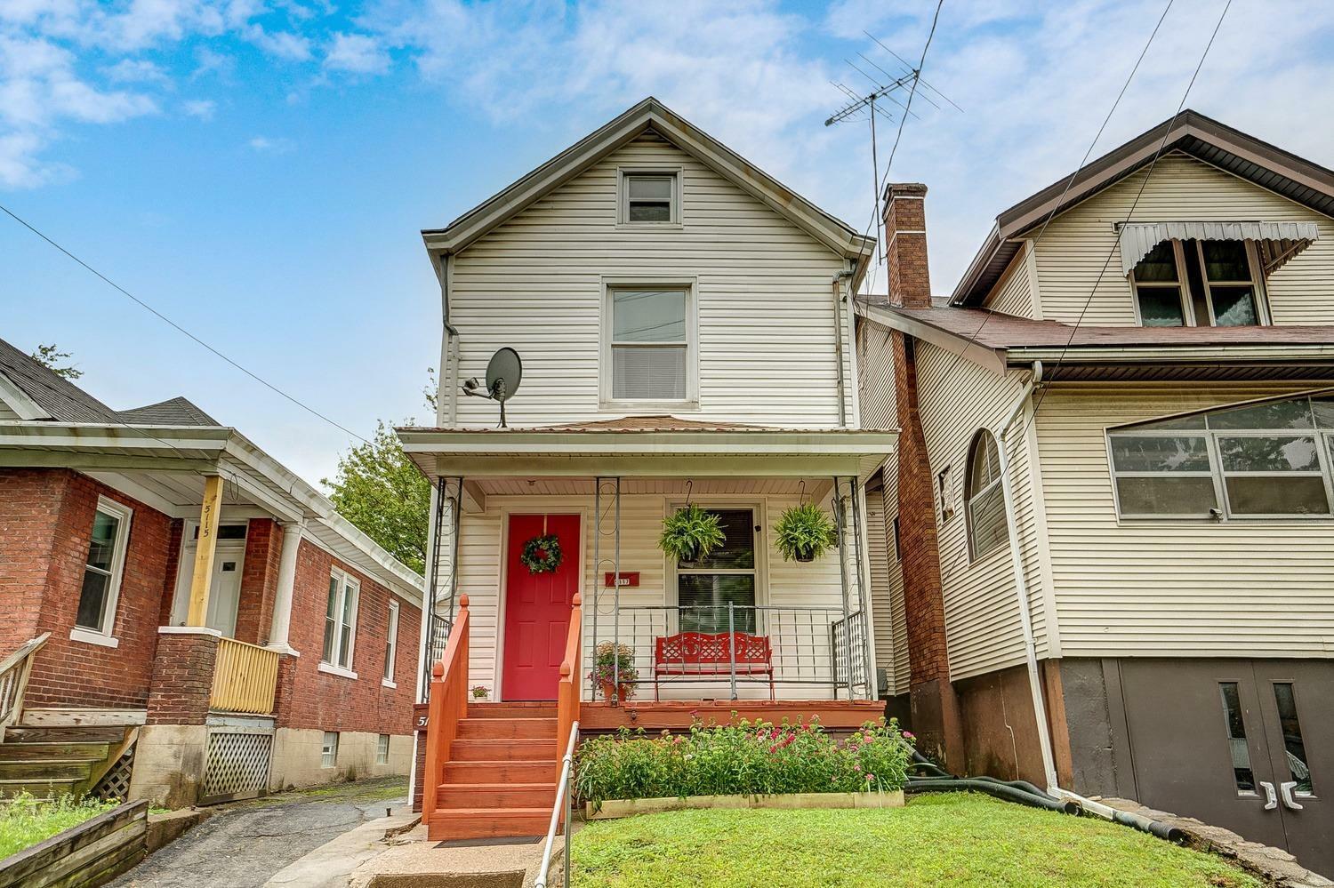 Property Photo: 5117 Warren Ave OH 45212