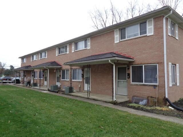 Property Photo: 5780 N Meadows Boulevard OH 43229