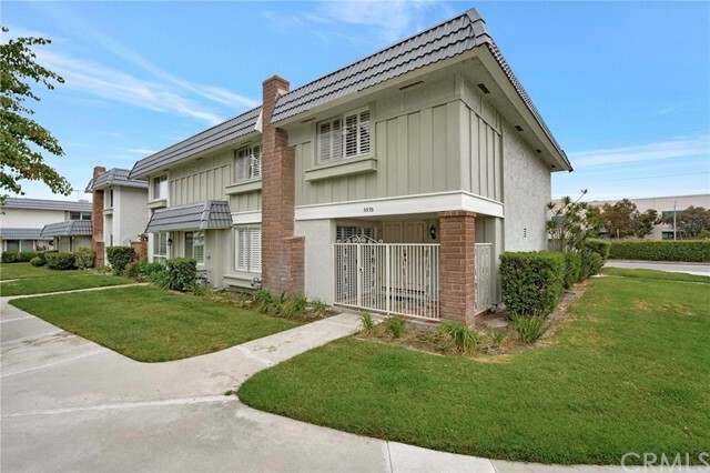 Property Photo: 5355 Victoria Place CA 92683