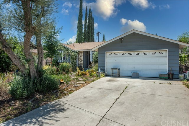 Property Photo:  10329 Aldea Avenue  CA 91344 